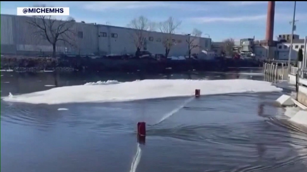 Cheboygan residents prepare for possible evacuations as water levels rise 