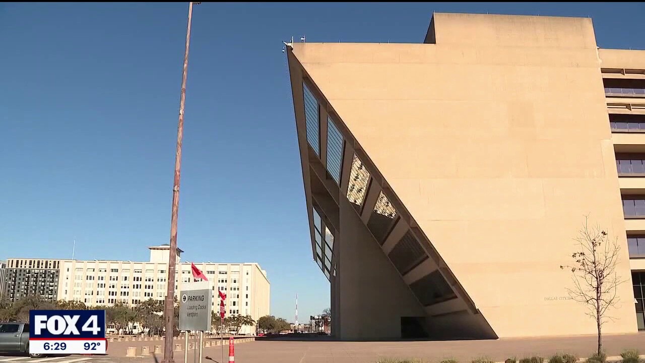 What happens to Dallas City Hall if the city leaves?