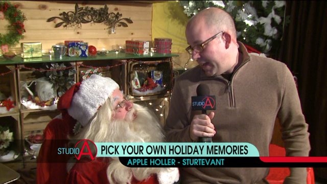 Closer look: Enjoy "Holidays on the Farm" at Apple Holler in Sturtevant
