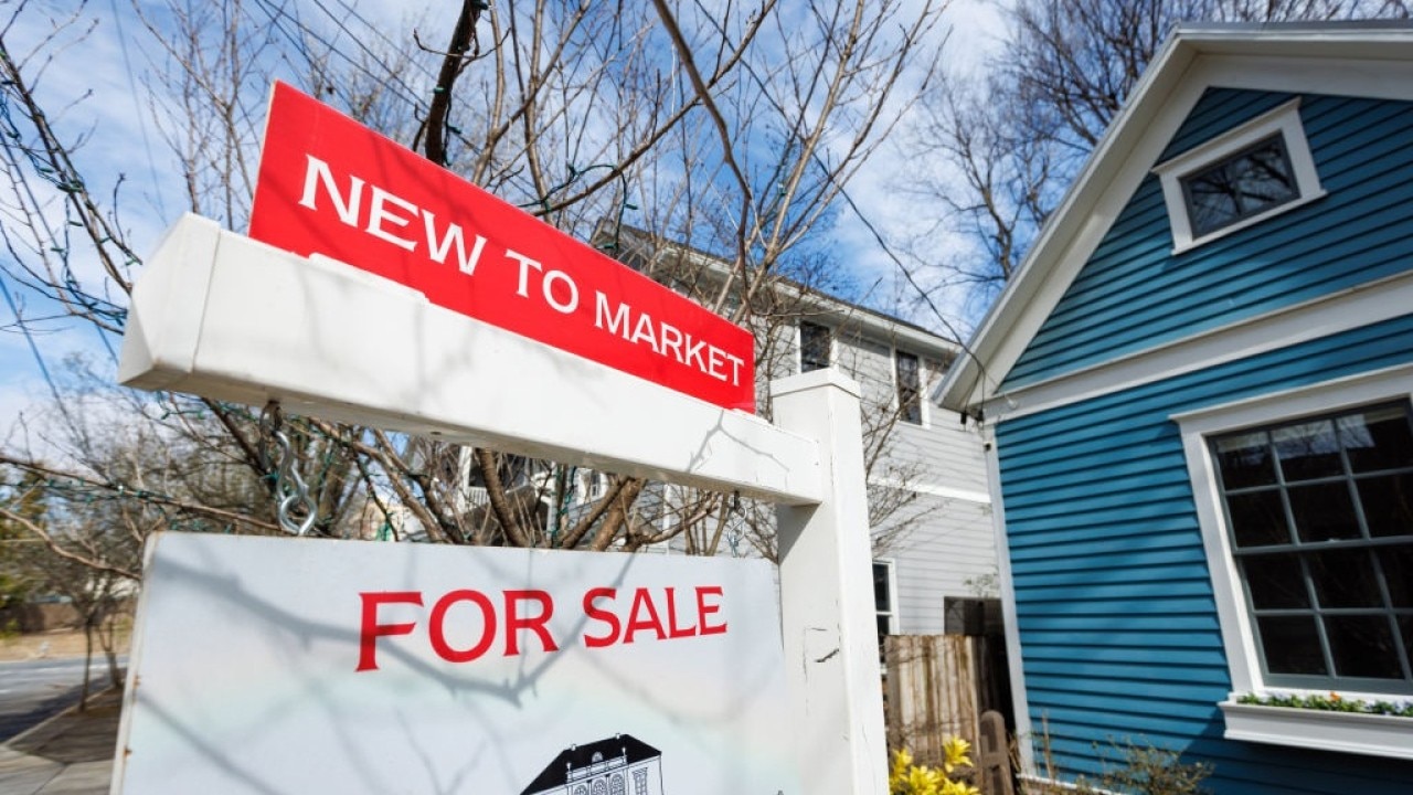 Illinois second to last state in building new homes, leading to homebuying bidding wars