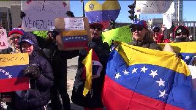 Venezuelan peaceful protesters