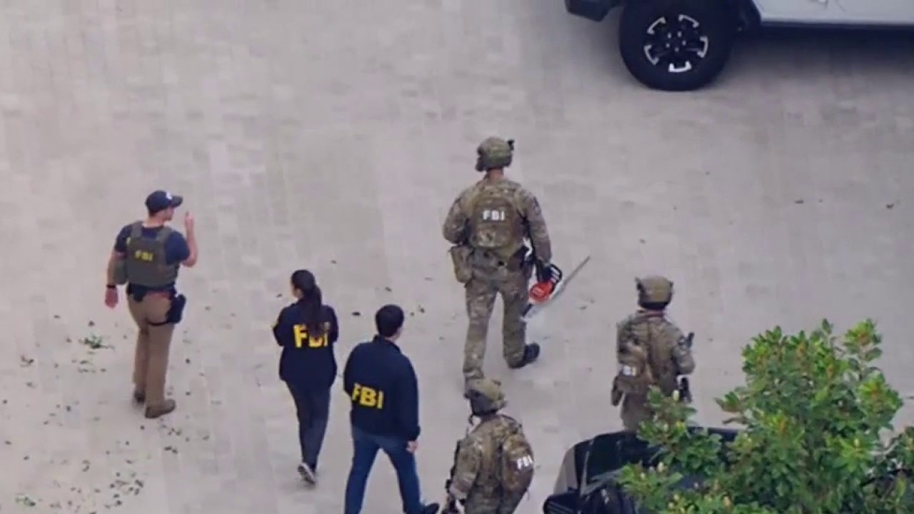 FBI searches Beverly Hills mansion allegedly tied to Swalwell investigation