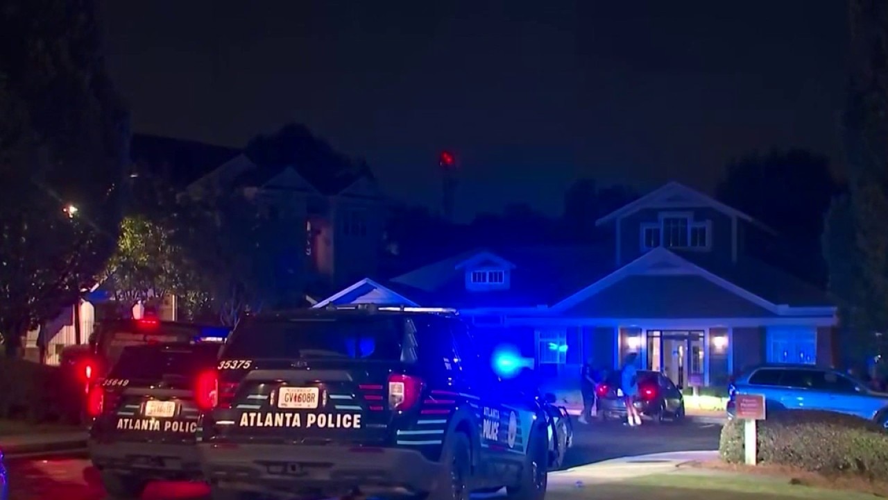 2 teens shot in Atlanta apartment complex dispute