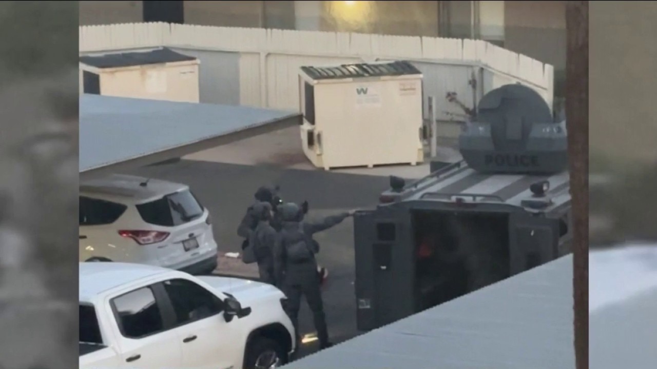 Suspect hurt in Scottsdale police shooting