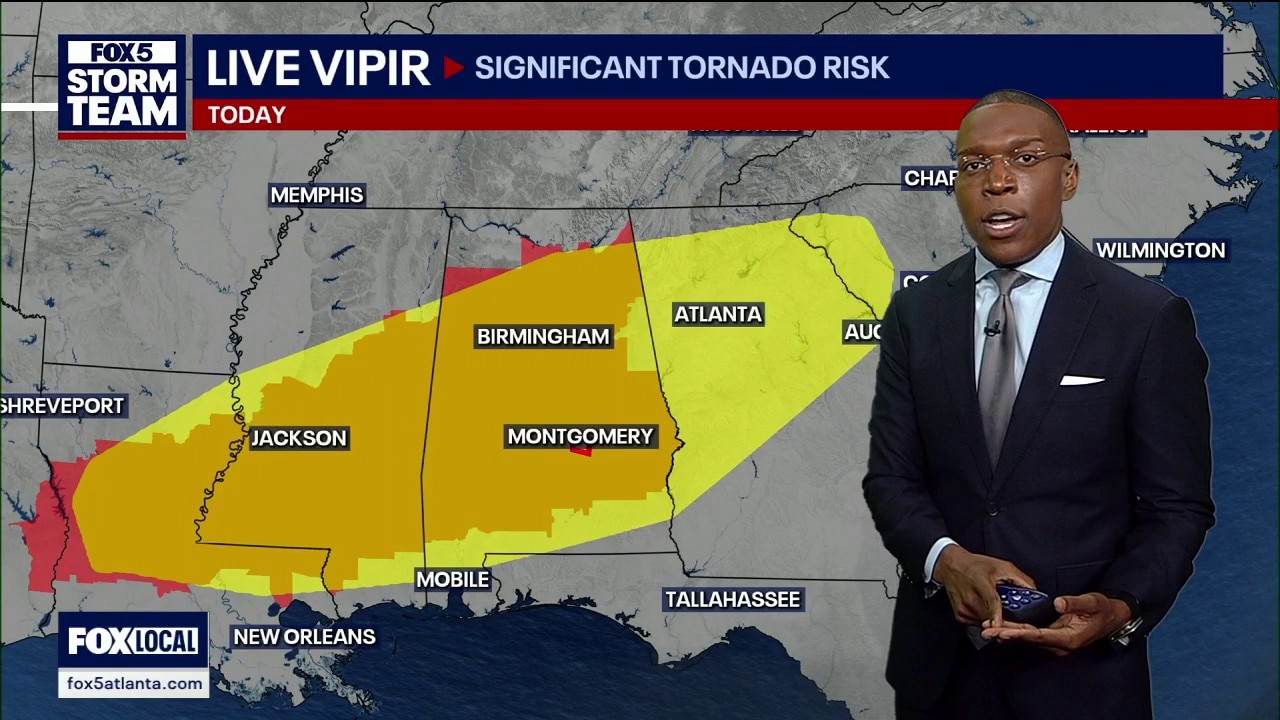 FOX 5 Storm Chaser tracks oncoming storms