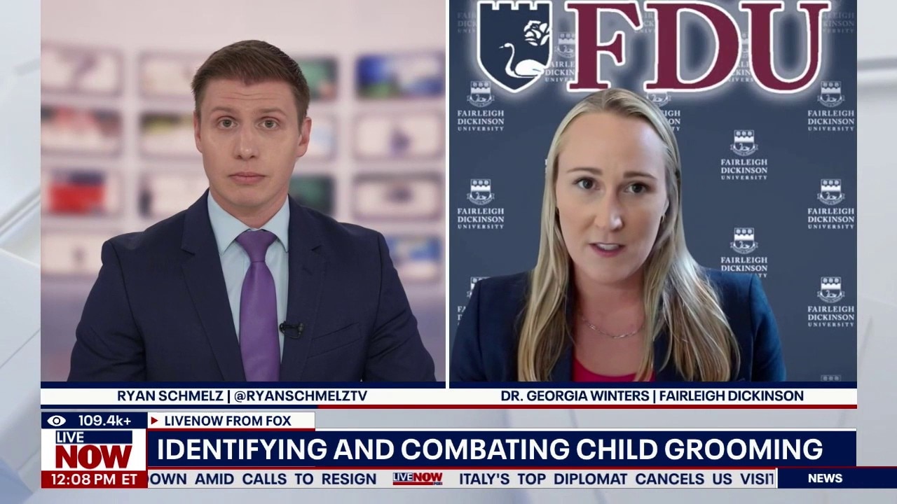 Identifying and combating child grooming