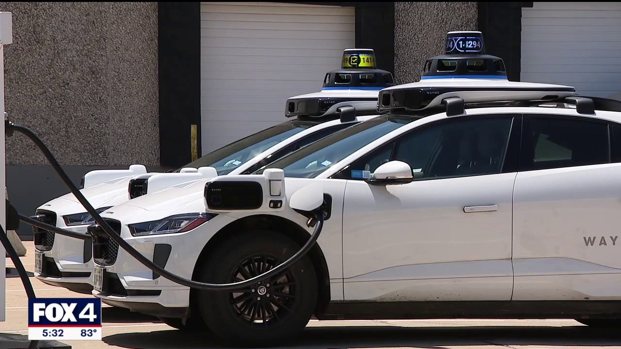 Robotaxi services under scrutiny in Texas