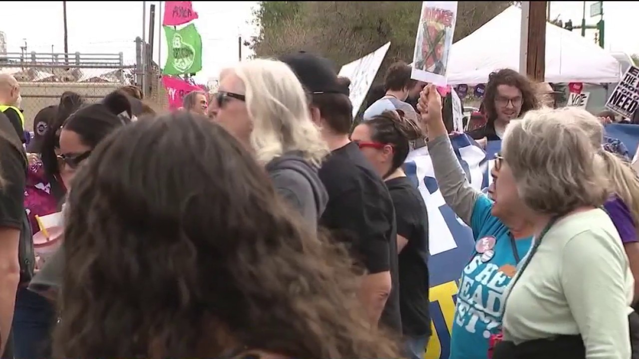 No Kings rally held in Downtown Phoenix, as hundreds march to cast early ballots