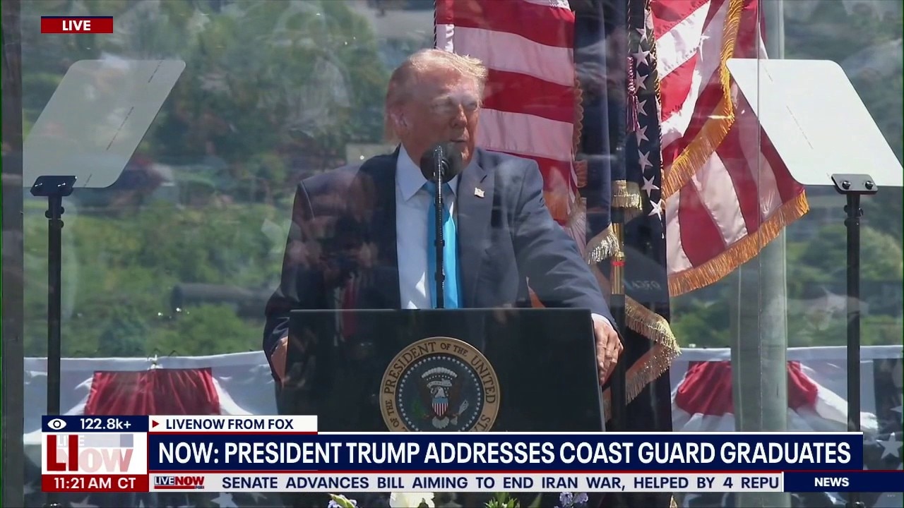 Trump delivers US Coast Guard commencement speech