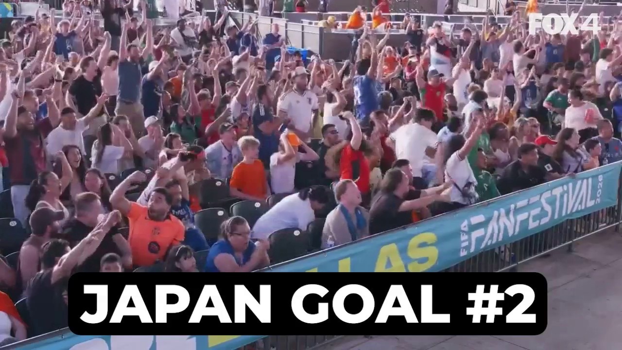 Fans at FIFA Fan Festival Dallas react to Netherlands/Japan goals