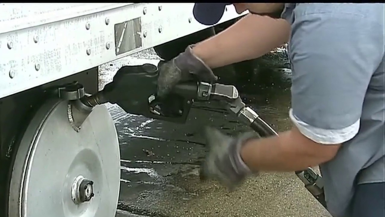 49% of Americans worried about affording gas