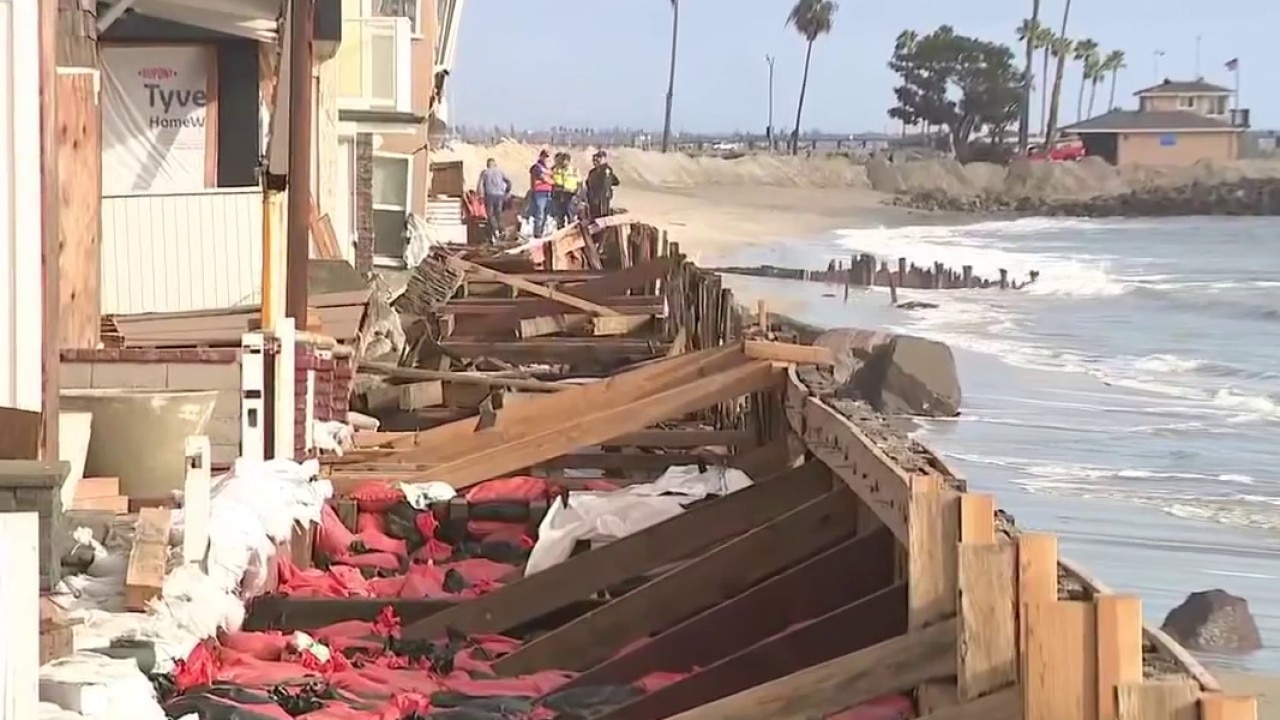 Emergency repairs begin on Long Beach Peninsula post-Tropical Storm Rachel
