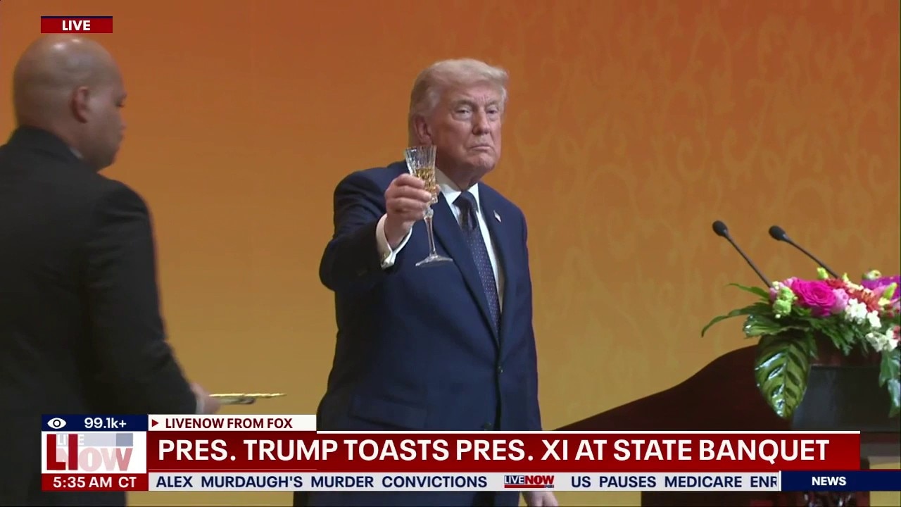 Trump toasts Xi Jinping at Chinese State Banquet
