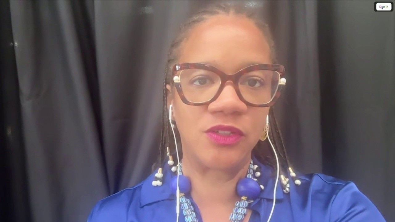 Feds challenge Chicago suburb's reparations program | ChicagoLIVE