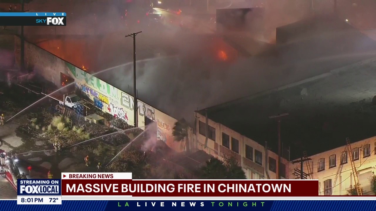 Fire at a warehouse in Chinatown