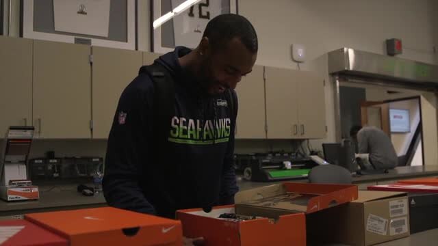 Seahawks see cleats for first time