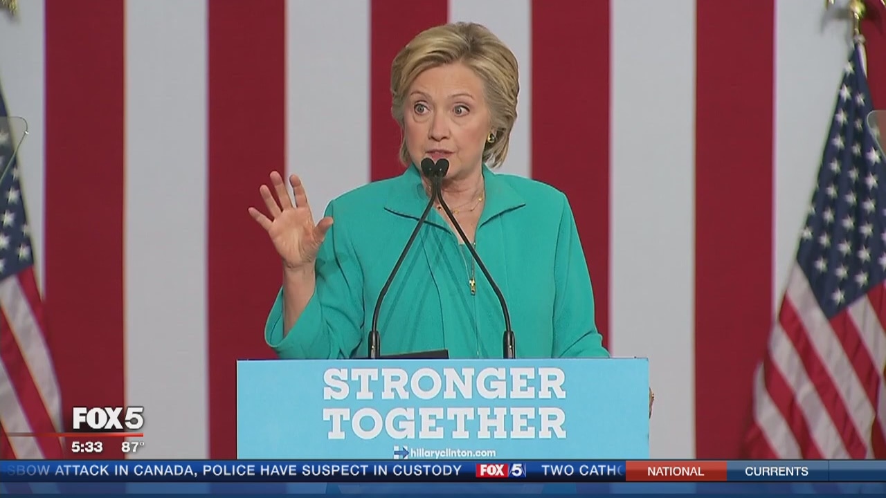 Clinton sees Trump ties to 'alt-right' dystopian ideology