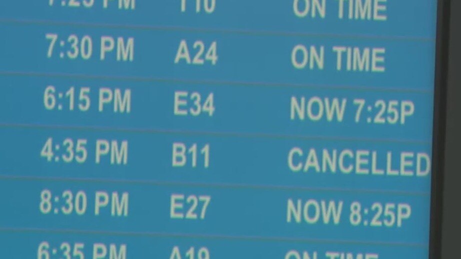 Waves of flight cancelations on Memorial Day Weekend