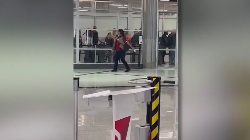 Atlanta airport stabbing suspect identified