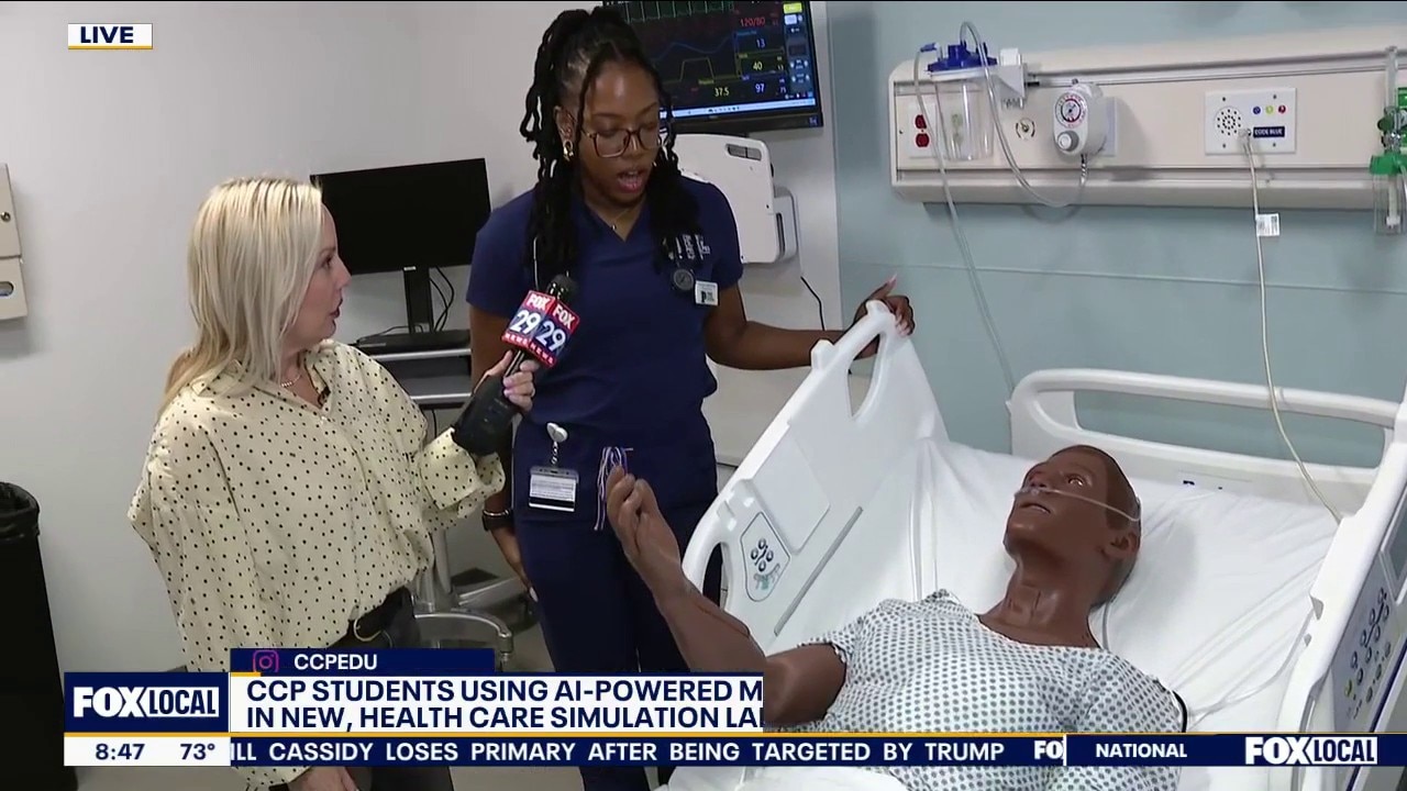 Nursing Students Using AI-Powered Mannequins in Health Care Simulation