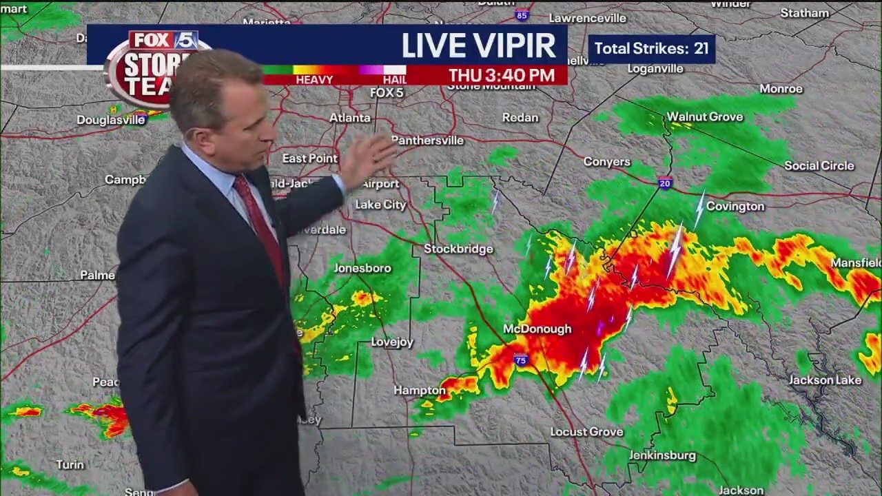 Heavy rain moves through Atlanta