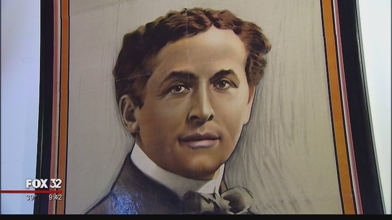 Harry Houdini auction happening this weekend in Chicago