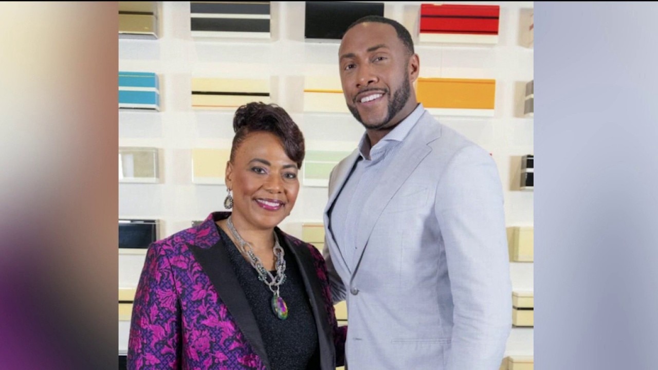 Bank card for mothers, Atlanta Pride theme, stressful zip codes