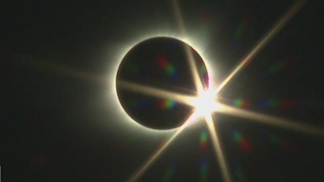 What to expect from Saturday's eclipse?