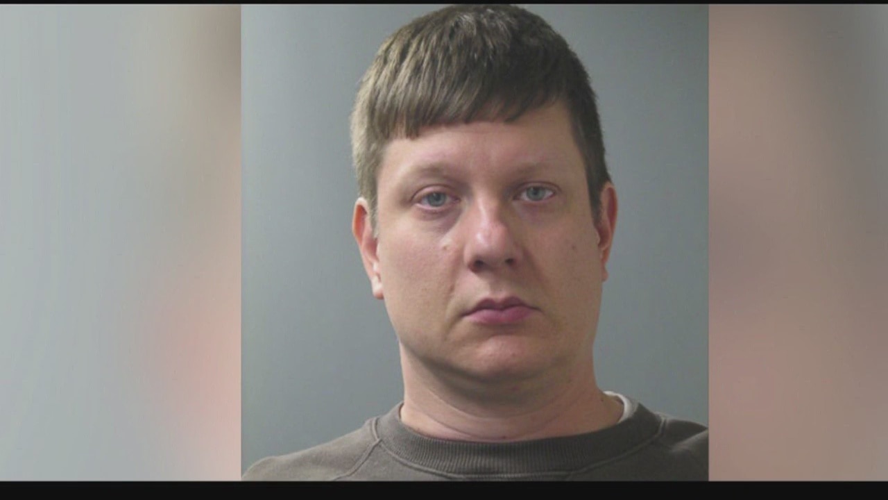 Chicago cop charged with first-degree murder in teen's shooting | FOX ...