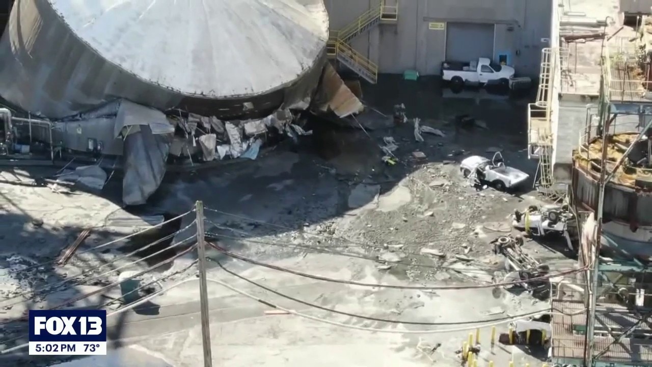 Nine missing after Longview plan implosion