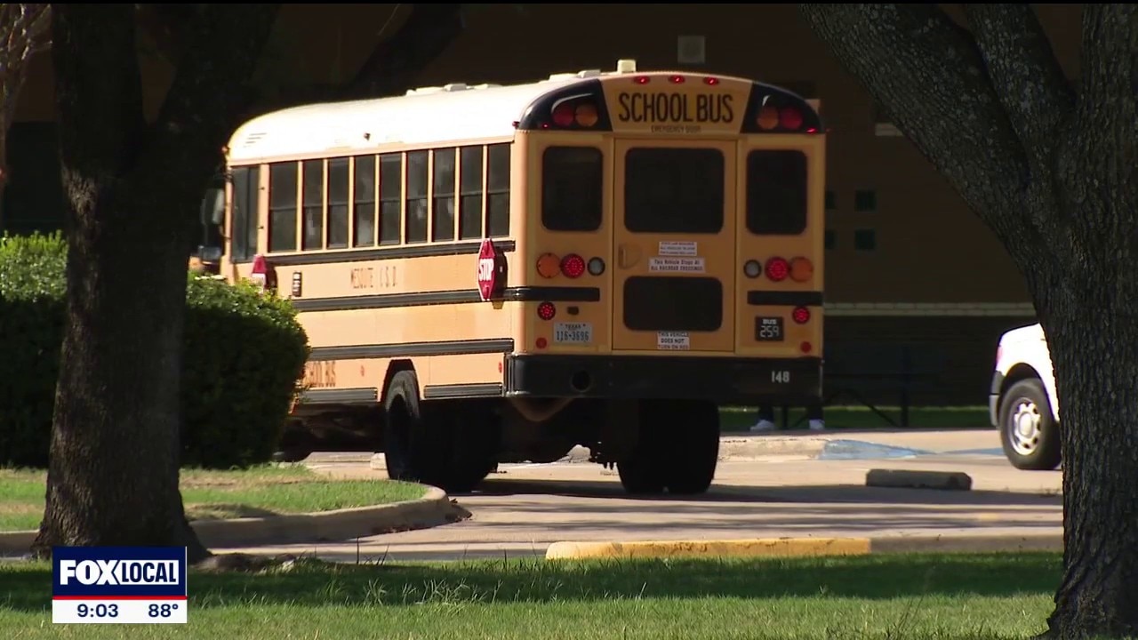 Mesquite ISD parent arrested after bringing gun to school