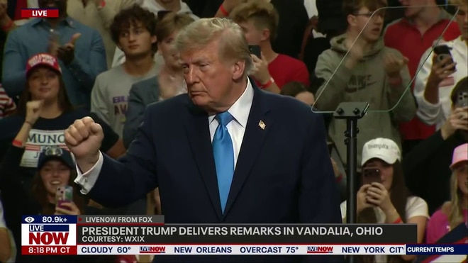 Trump talks foreign policy, economy at Ohio rally
