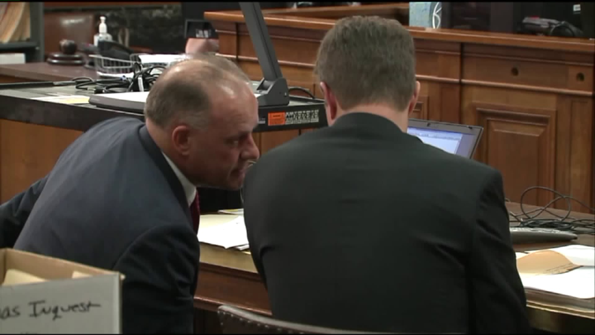 Testimony of captain who viewed video contradicts that of major who oversees jail