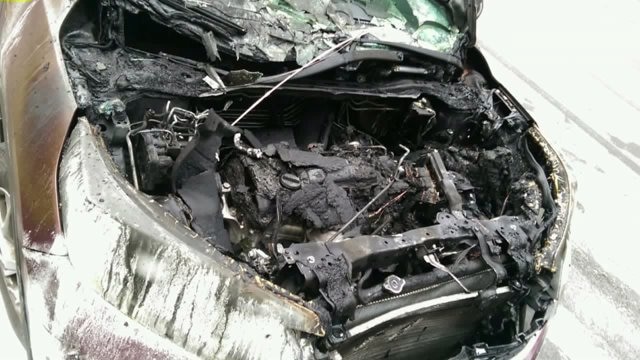 West Seattle mom saves kids from burning car