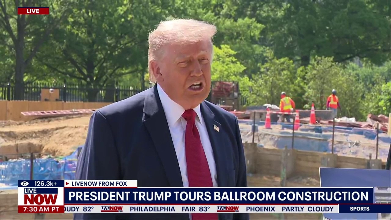 Trump tours White House ballroom construction 