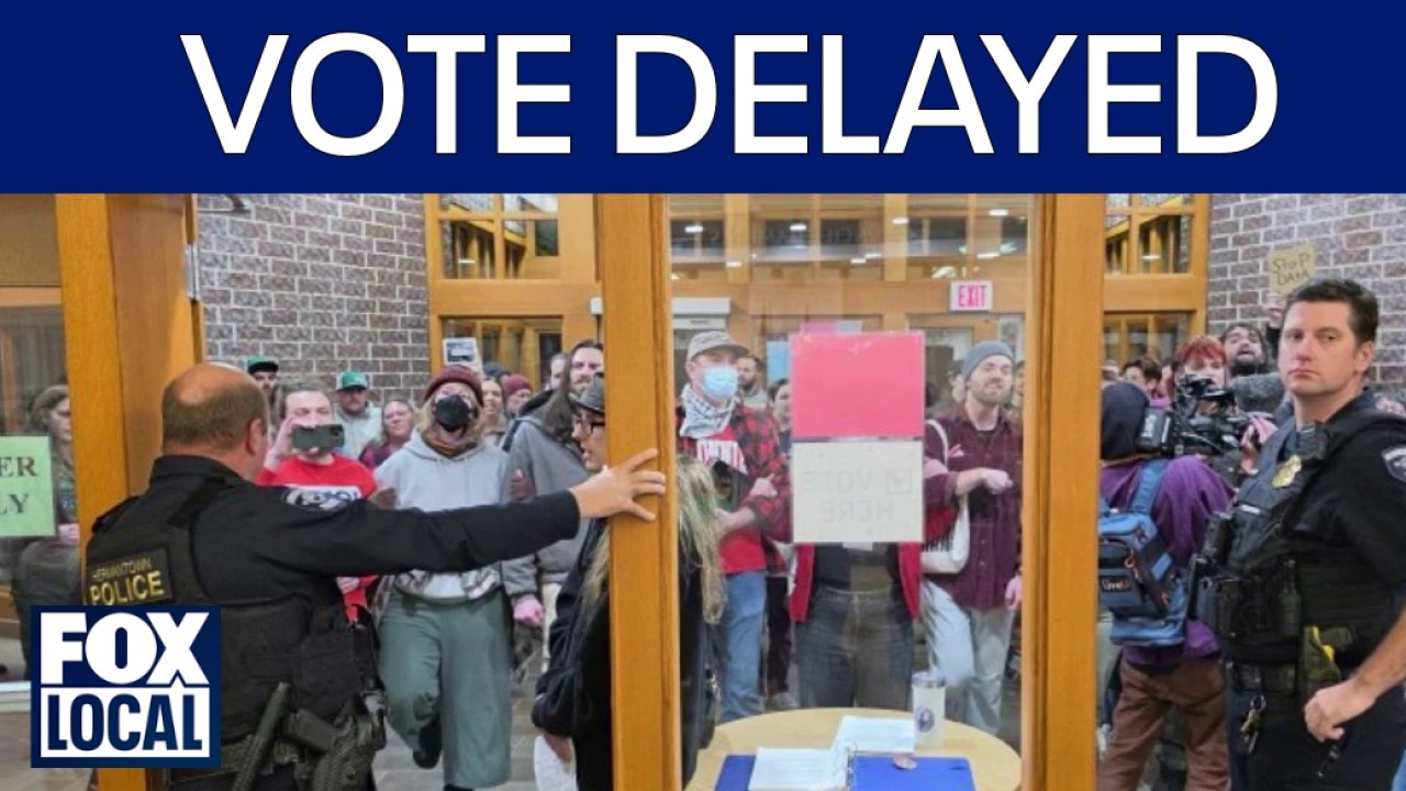 Google data center vote delayed by massive sit-in