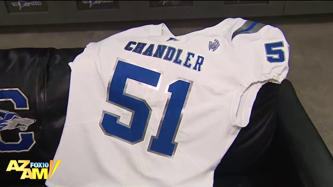Arizona high school chosen to receive new uniforms