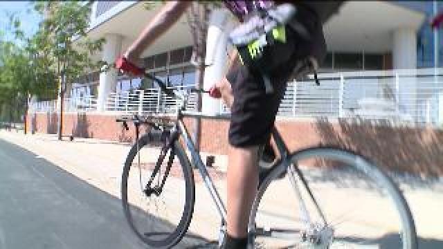 On-demand bicycle delivery service