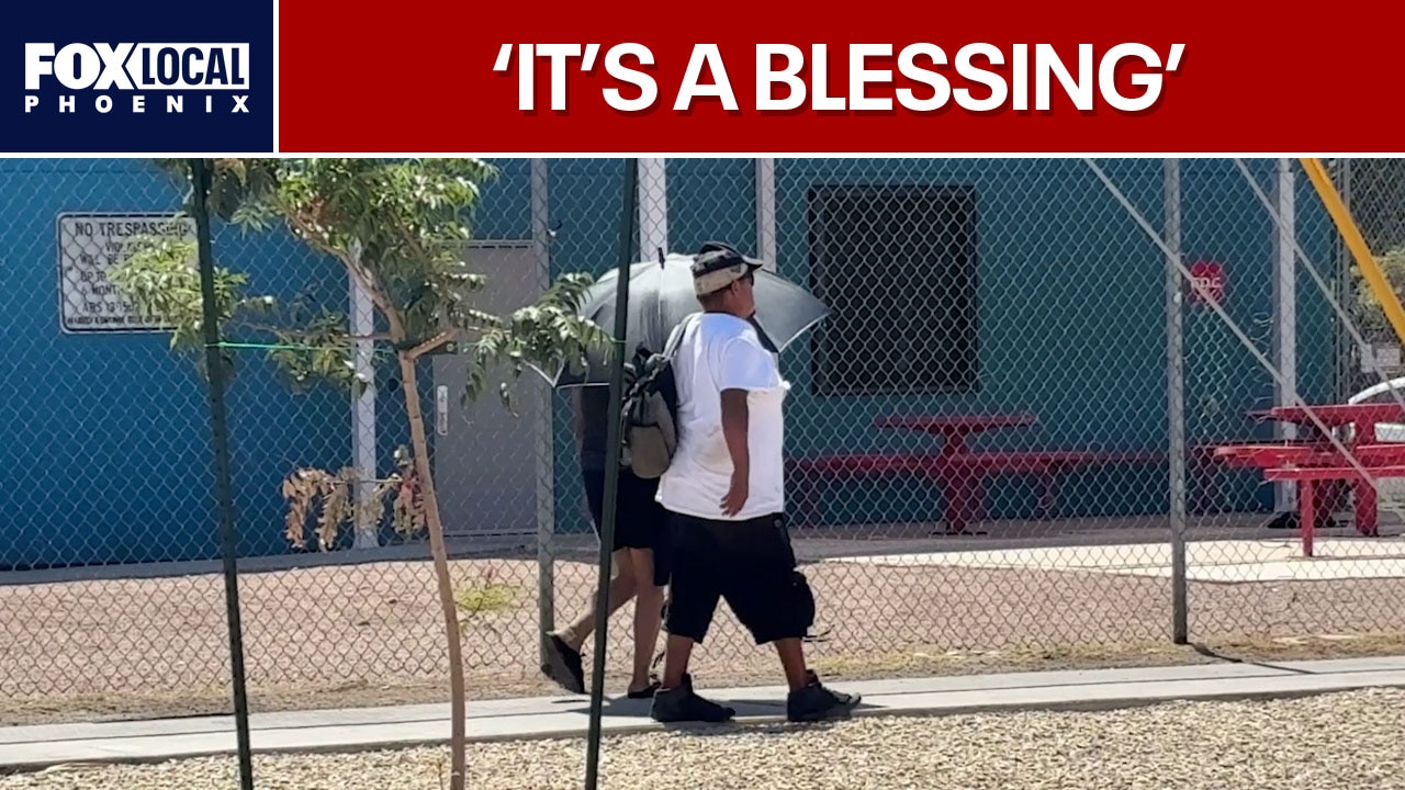 Phoenix heat warning: Relief stations open