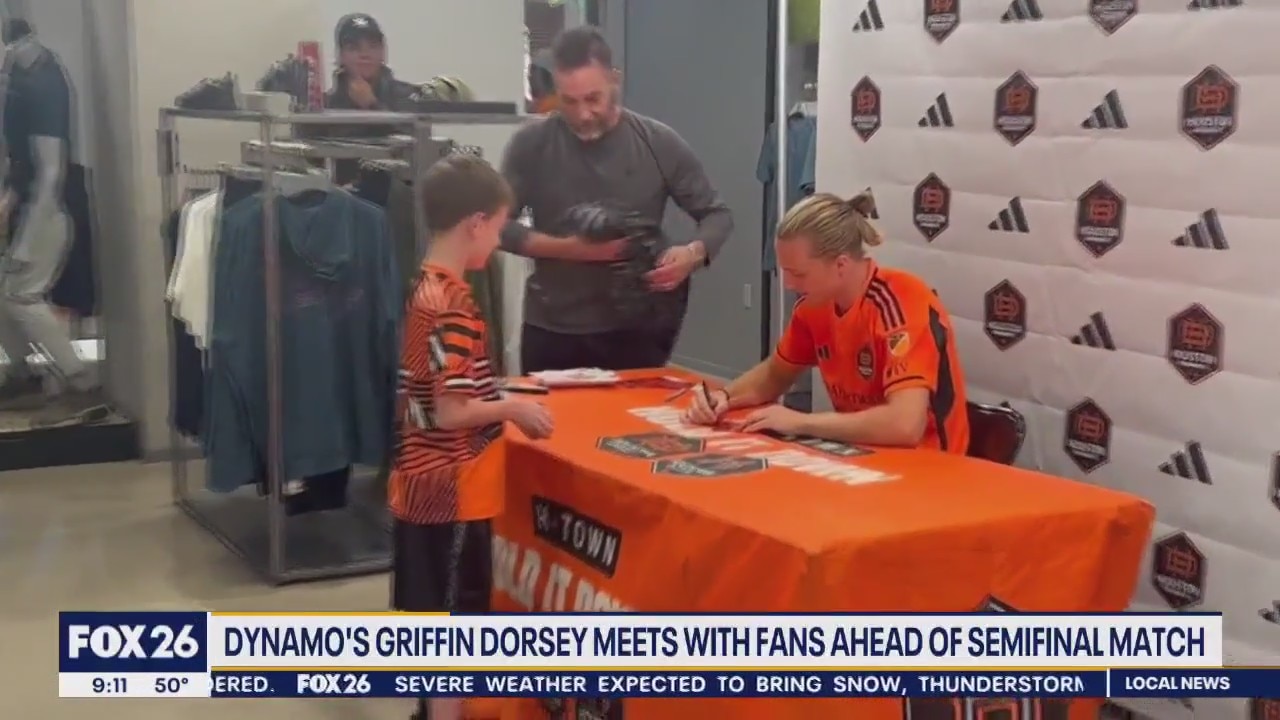 Houston Dynamo's Griffin Dorsey meets with fans