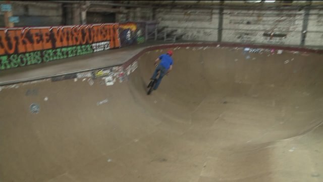 Chip hops on a bike and masters `The Bull`