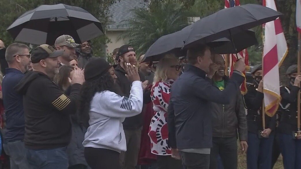 Bay Area veteran gets home makeover