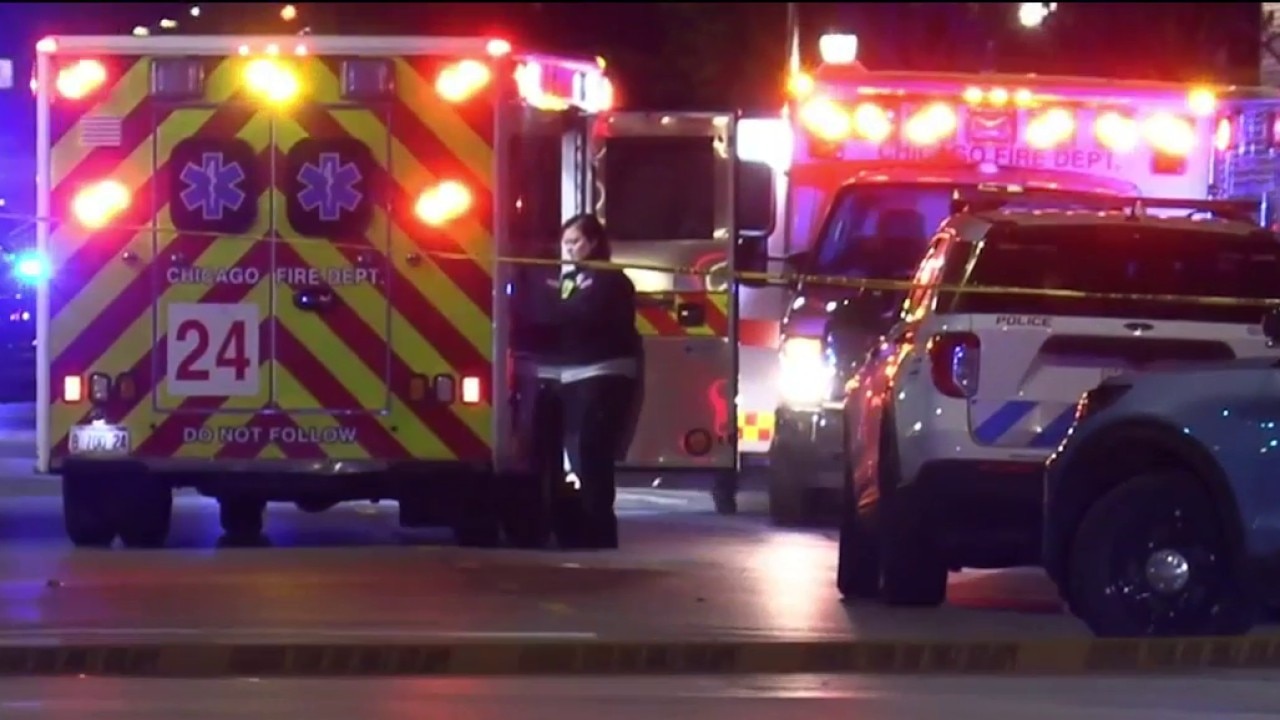 Person seriously hurt during shootout with Chicago police