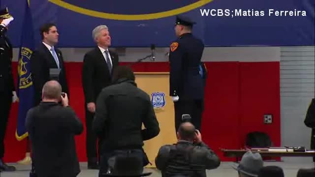 Double-amputee Marine vet joins New York police department