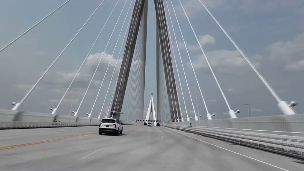 Gordie Howe Bridge opens to traffic