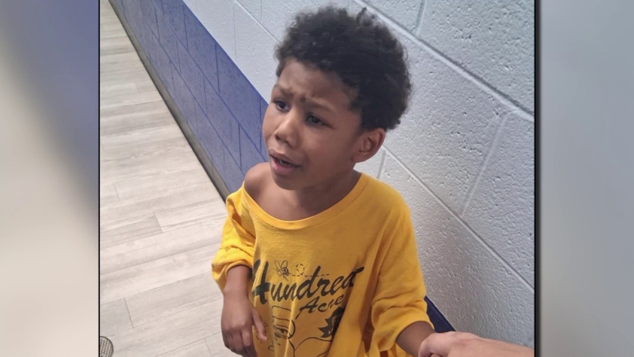 Detroit police looking for non-verbal child's parents 