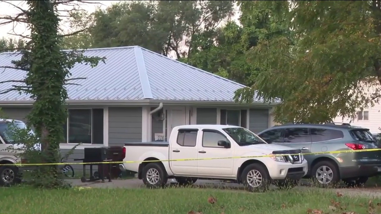 Woman killed, man injured in crossfire of Lockport Township shooting