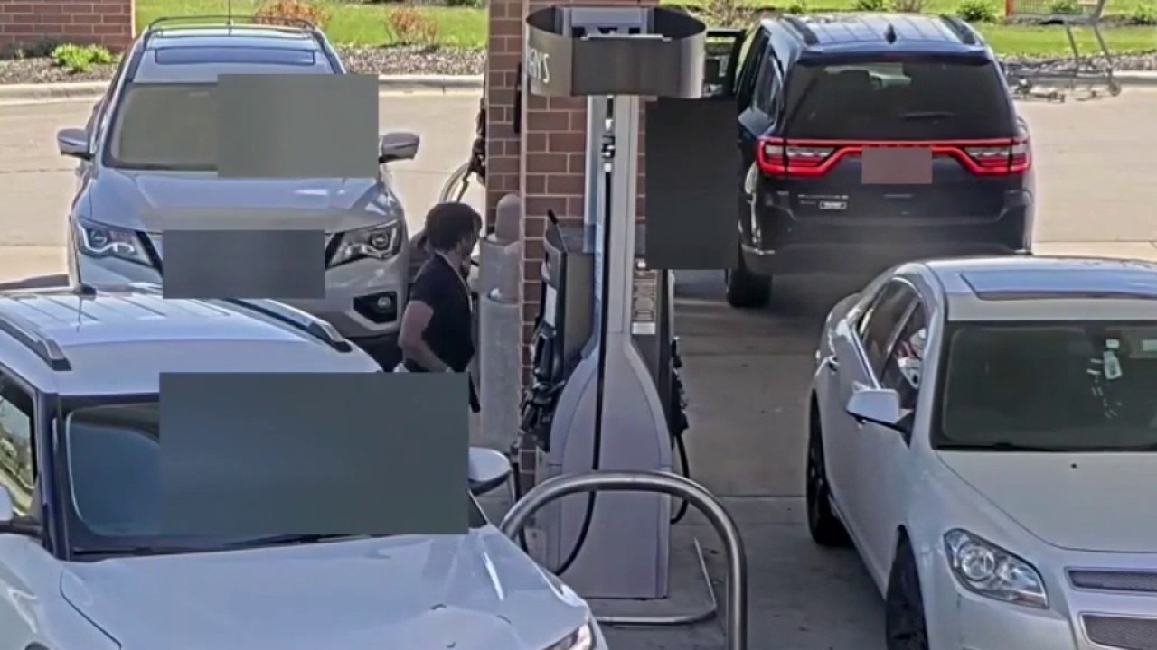 Menomonee Falls gas station shootout; 2 brothers accused
