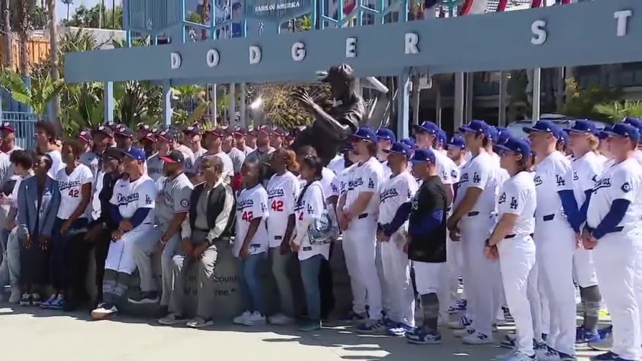 Dodgers plan special night for Jackie Robinson Day