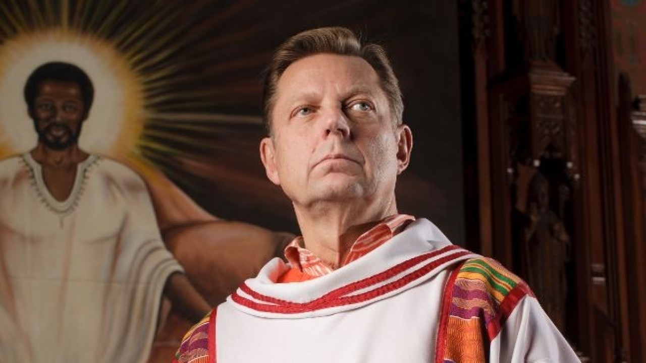 St. Sabina defends Father Pfleger amid new sex abuse allegations